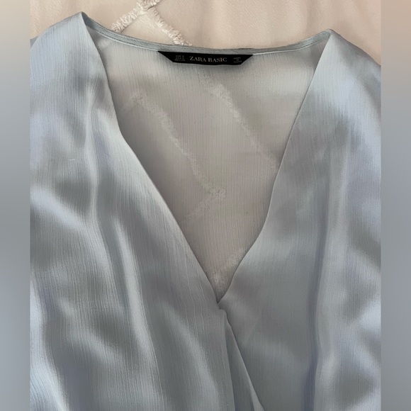 Zara cross over blouse - Picture 5 of 5